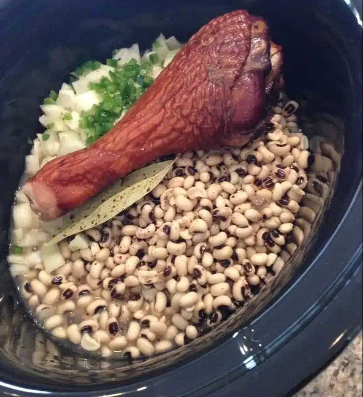 Slow cooker black-eyed peas with smoked turkey in a bowl