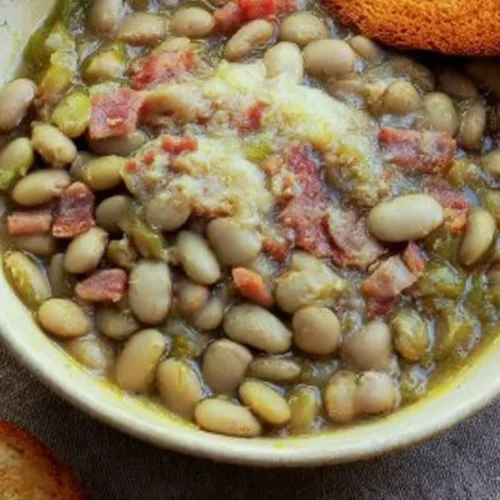 Bowl of Southern Lima Beans seasoned and served as a side dish